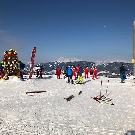 Smart - Privates & Bad Im Untergeschoss - Kingsize Komfort Fuer Zwei Appartement *